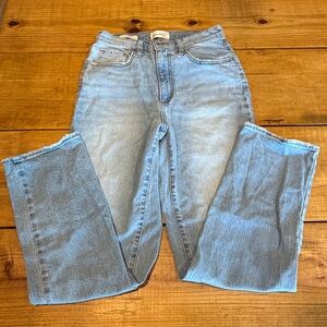 Universal Thread Light Blue High Rise 90s Straight Women's Jeans